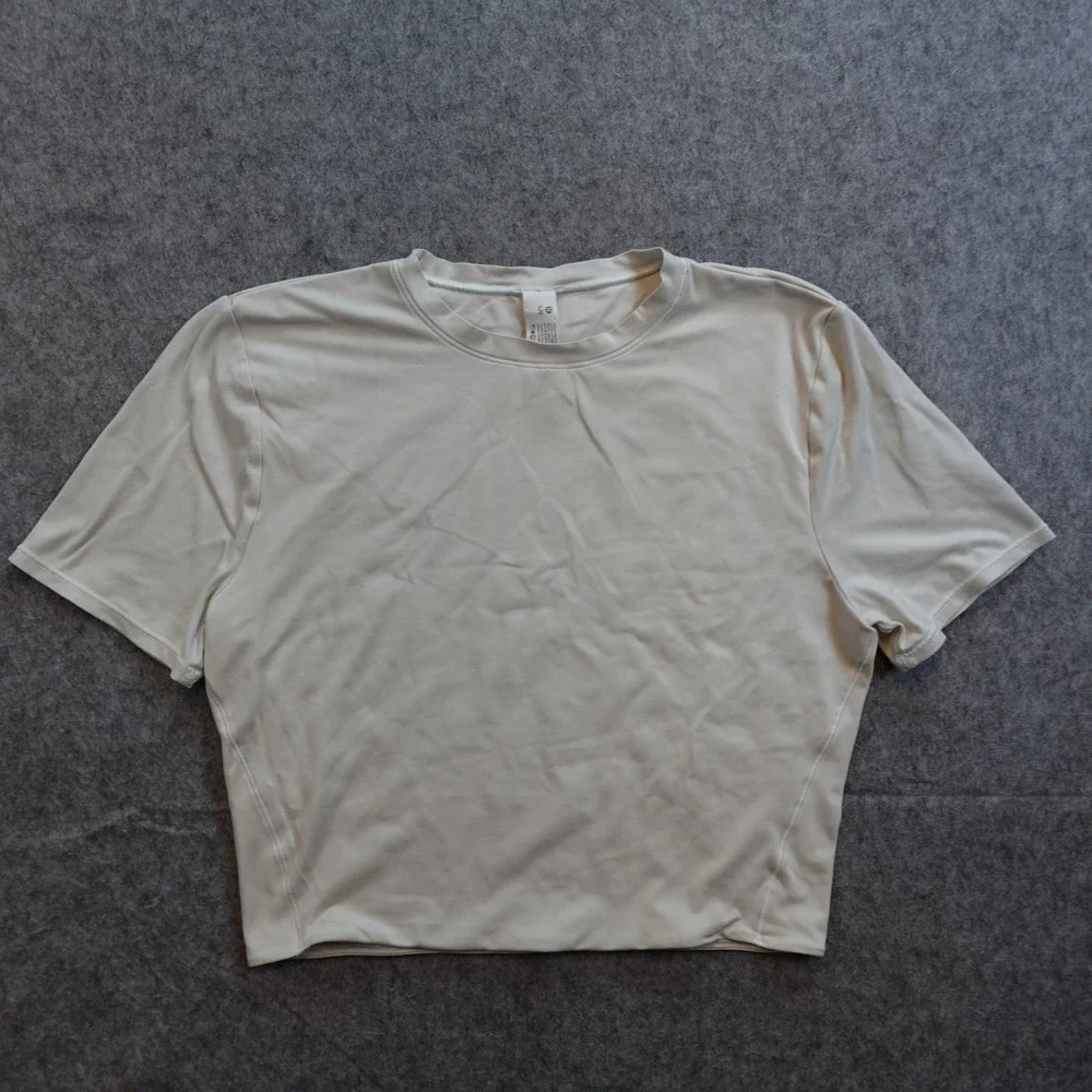 Lululemon Top Womens‎ Large Wundermost Ultra Soft Nulu Crew Neck Cropped TShirt